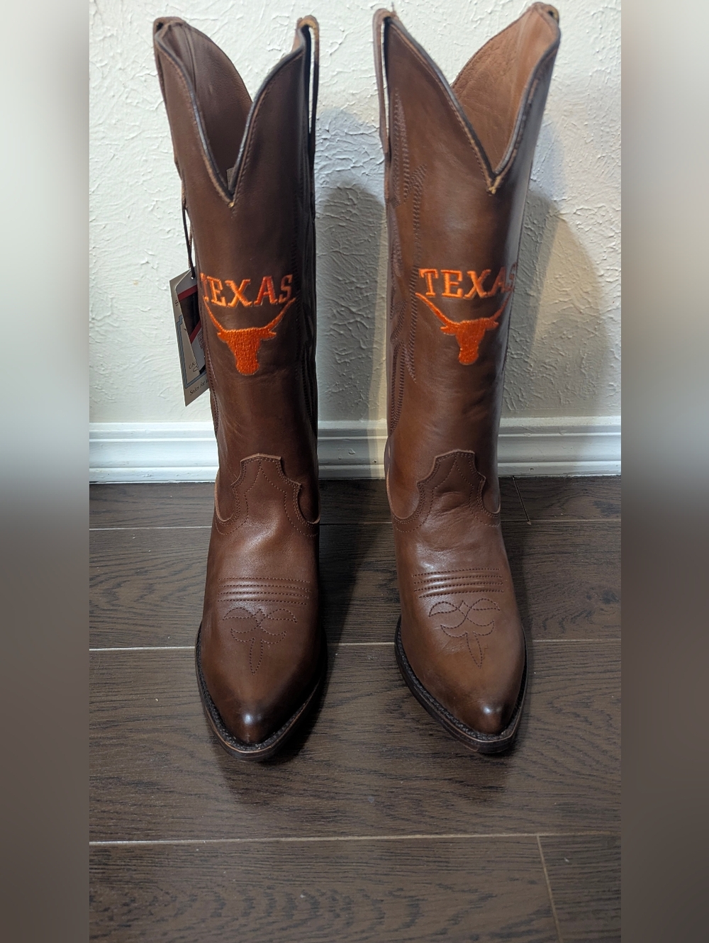 Vaccari Women's Chelsie Leather Longhorn Pointed Toe Boot (9.5 / NWT)